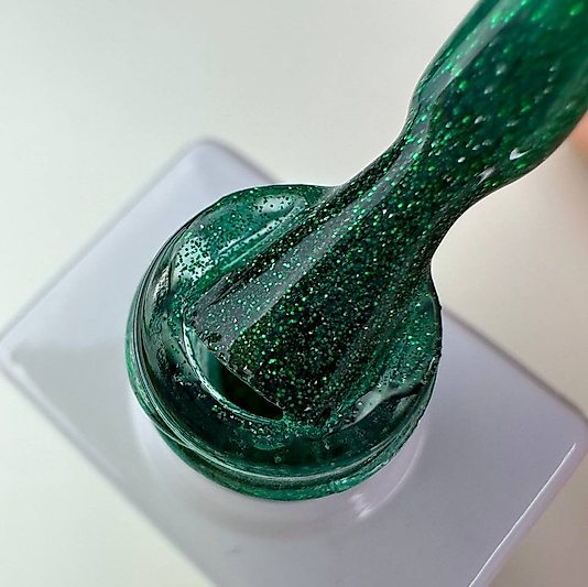 AVENUE PROFESSİONAL DİSKO SERİ Kalıcı oje №07- 12ml.